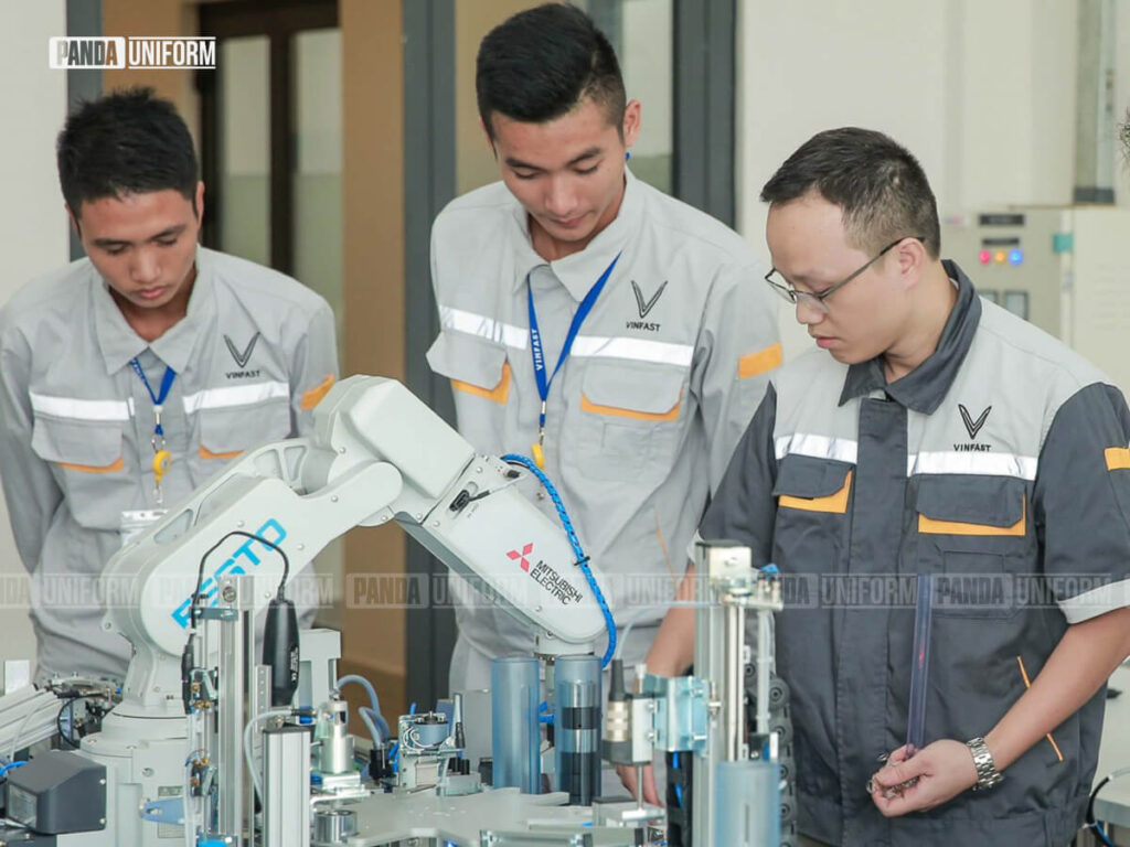 áo bảo hộ lao động đồng phục vinfast đẹp tiện lợi cho công nhân