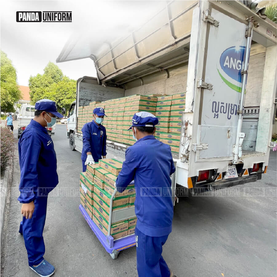 áo nhân viên vận chuyển đồng phục vinamilk đẹp an toàn, ghi điểm