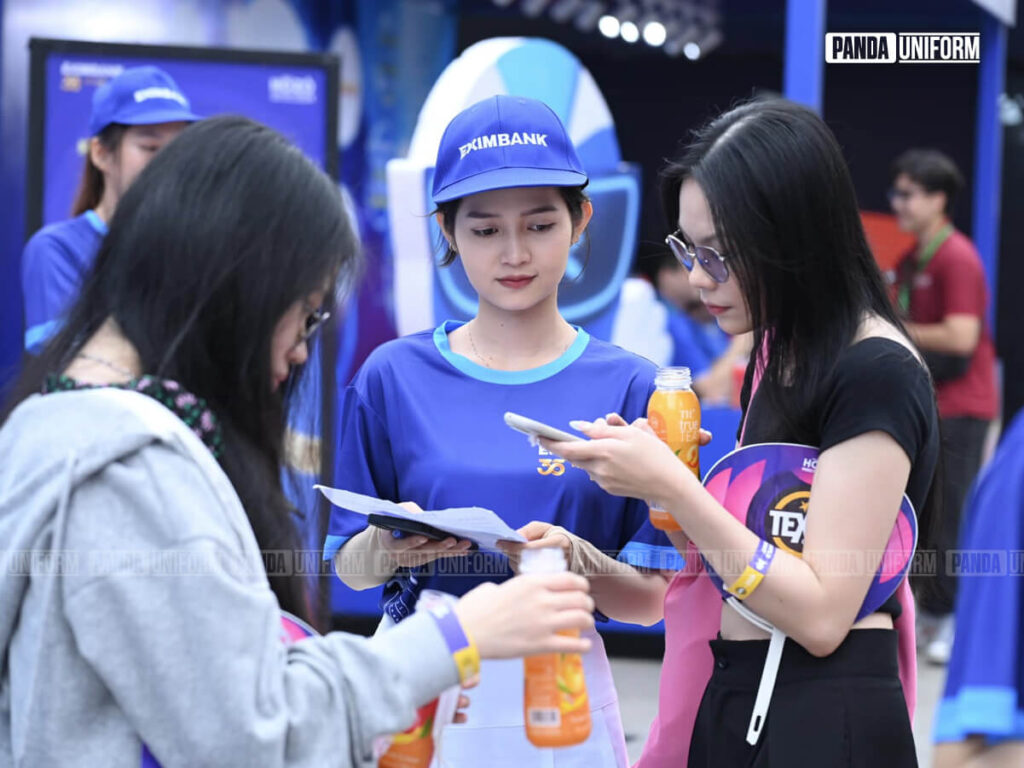 áo thun cổ tròn đồng phục eximbank trong sự kiện kỷ niệm 35 năm thành lập