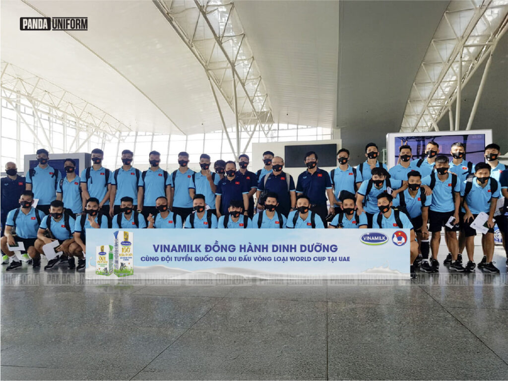 áo thun đồng phục vinamilk đẹp đậm tinh thần world cup
