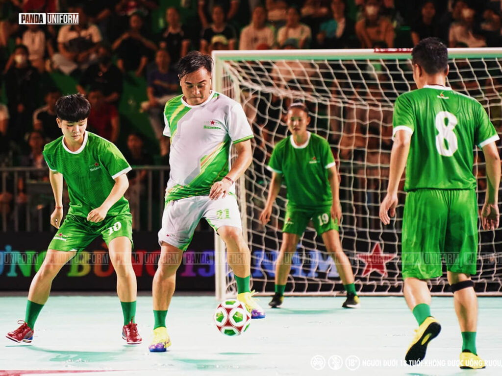 áo thun giải đá bóng đồng phục heineken