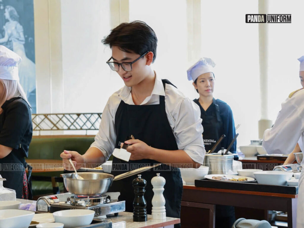 đồng phục áo bếp của khách sạn intercontinental