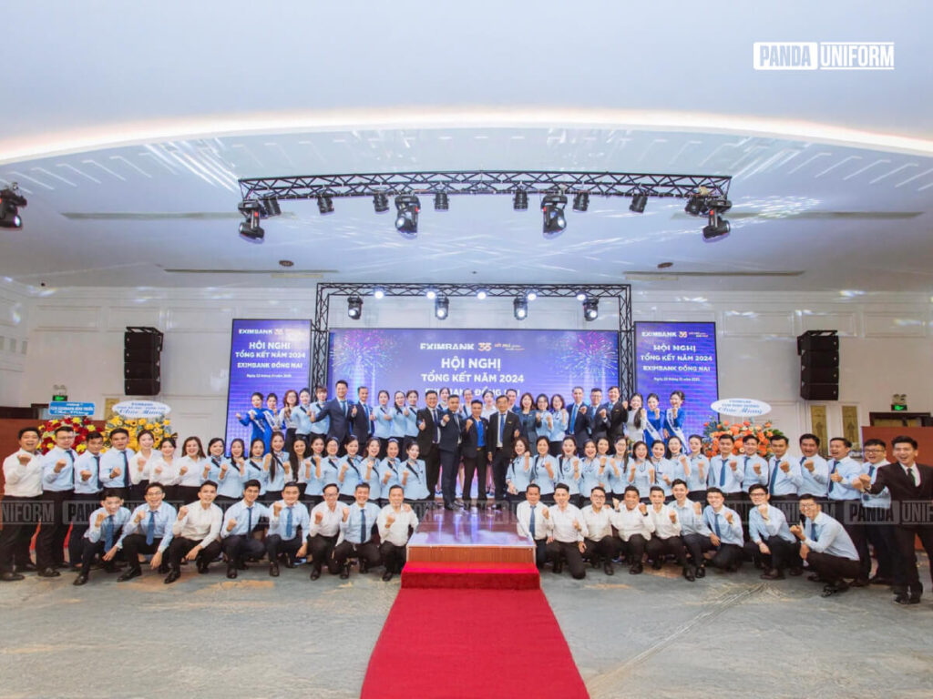 đồng phục ngân hàng eximbank mang nhiều ý nghĩa giá trị