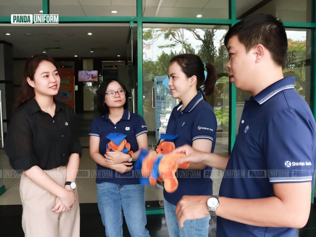 đồng phục shinhan bank tối giản, đẹp tinh tế