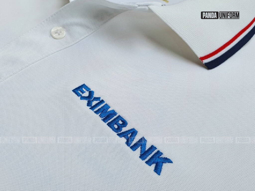 logo eximbank trên đồng phục của ngân hàng