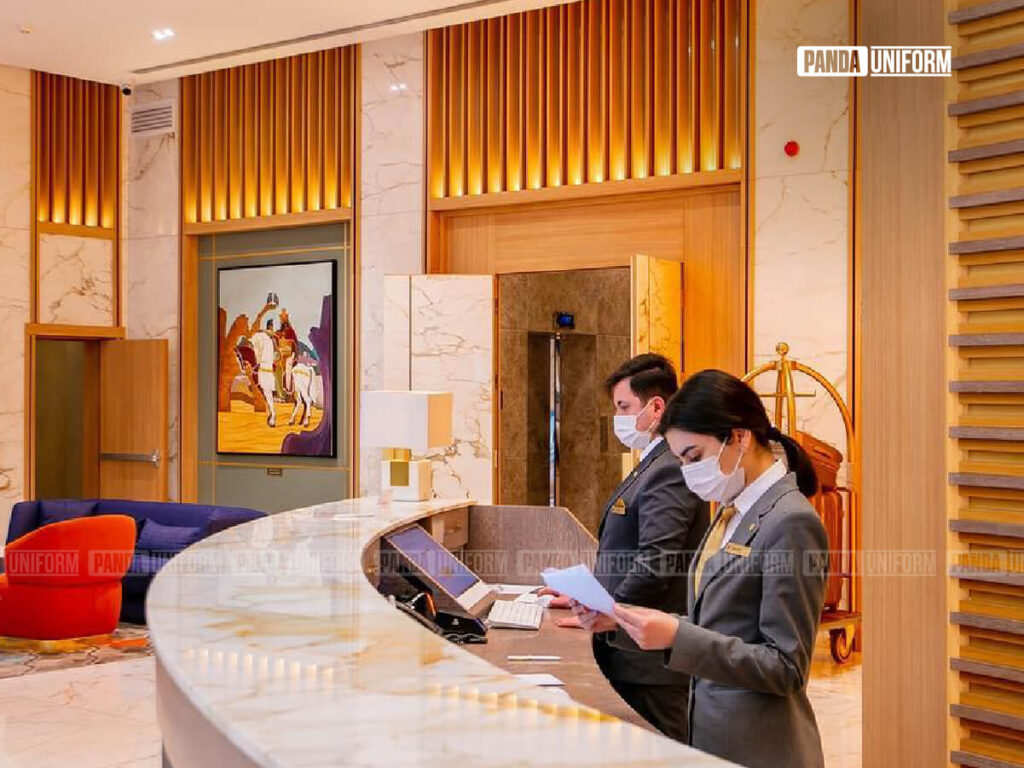 mẫu đồng phục áo vest của khách sạn intercontinental