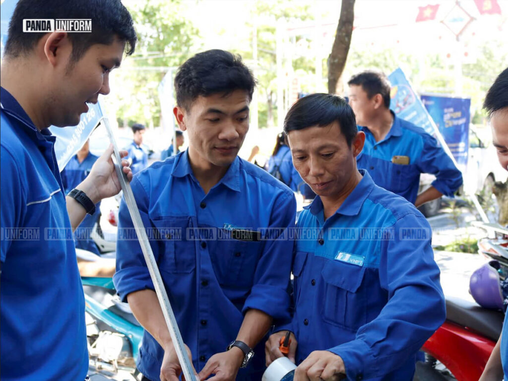 mẫu đồng phục bảo hộ lao động cho nhân viên của vnpt
