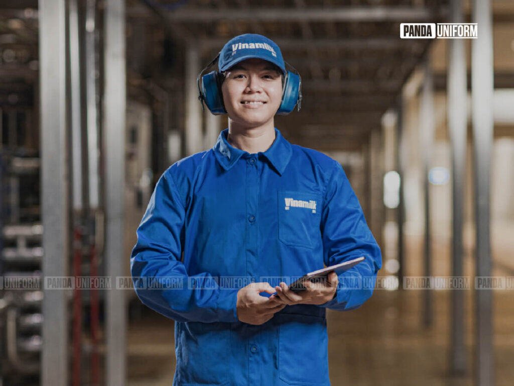 mẫu đồng phục nhân viên vinamilk đẹp tiện lợi