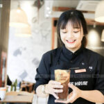 Đồng phục của nhân viên The Coffee House