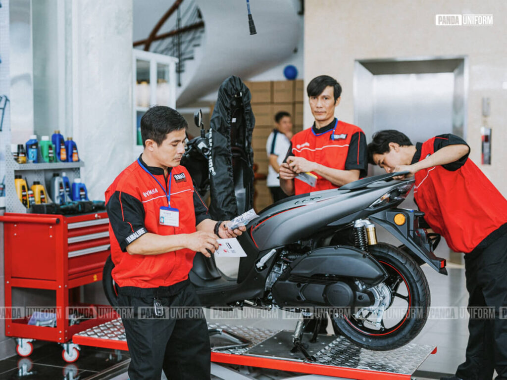 thiết kế đồng phục kỹ thuật yamaha phối màu đẹp