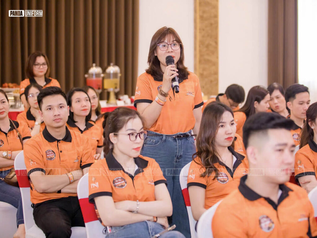áo sự kiện nội bộ pnj