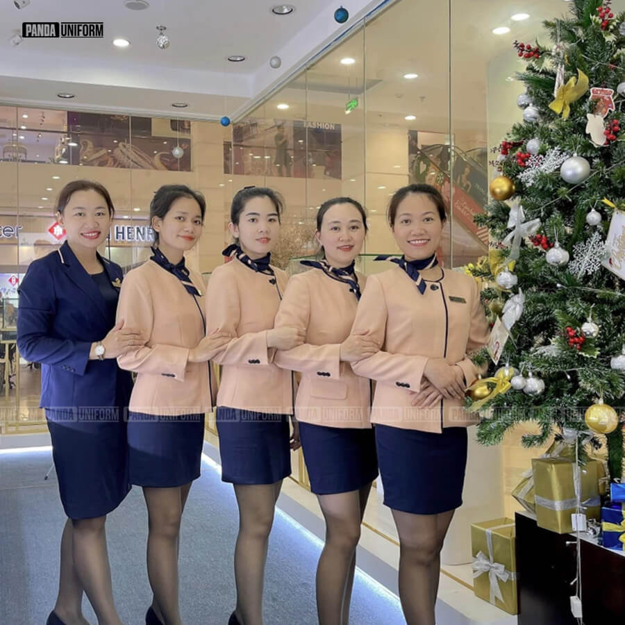 mẫu đồng phục cửa hàng trưởng nữ sang trọng, tinh tế