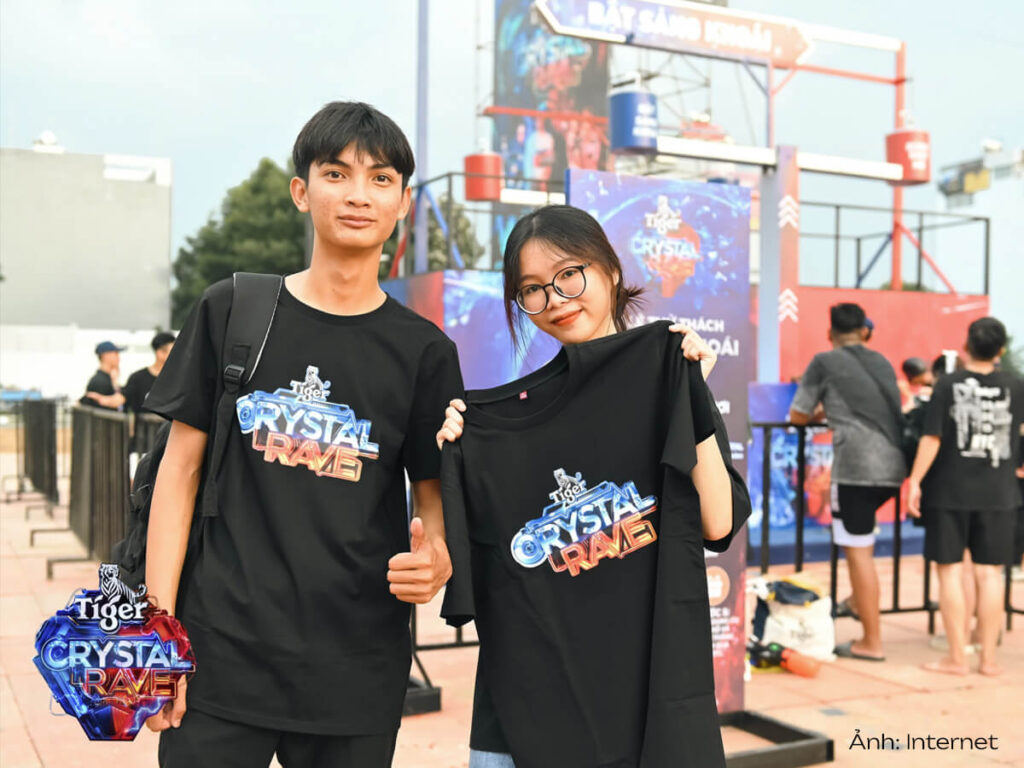 Áo thun đen trơn đồng phục Bia Tiger