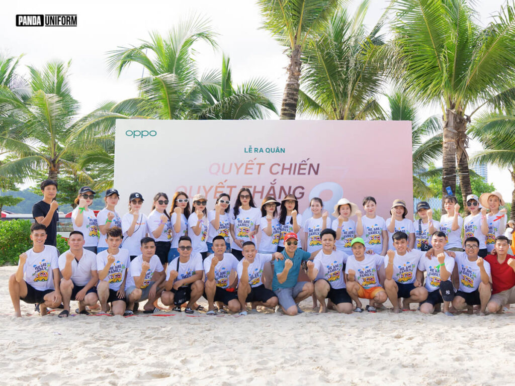 T-shirt - áo đồng phục Oppo cho hoạt động “Lễ ra quân” ngoài trời