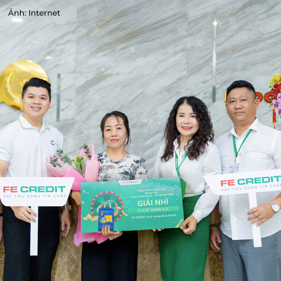 Áo sơ mi đồng phục FE Credit công sở