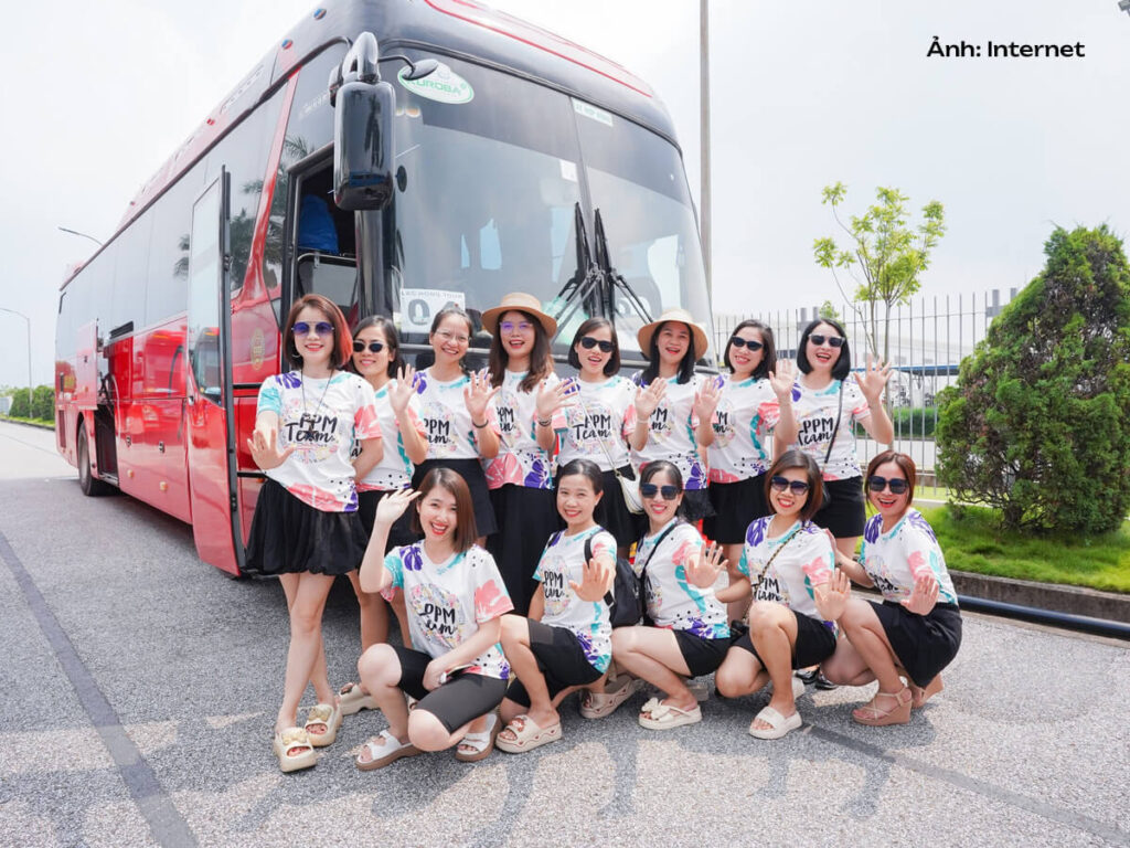 Áo thun teambuilding đồng phục công ty Yazaki nền trắng