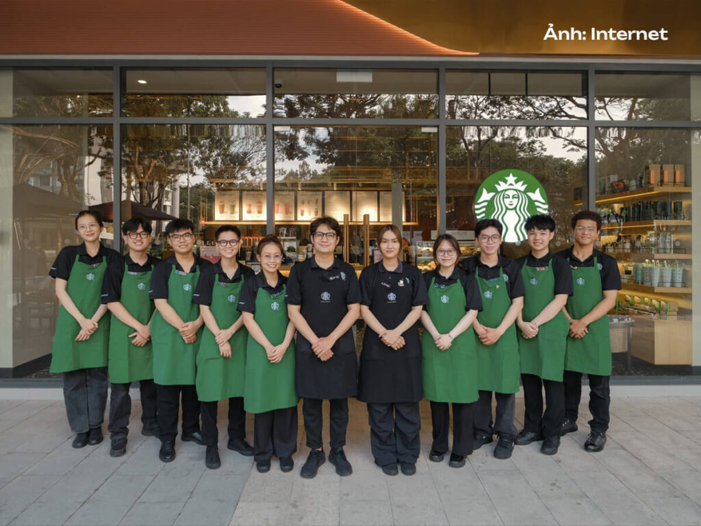 Lựa chọn size đồng phục Starbucks đúng ý, chuẩn form