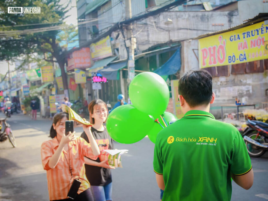 Thiết kế mặt sau của Đồng phục nhân viên Bách hóa XANH