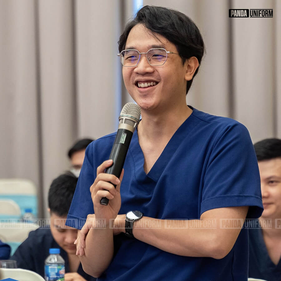 Áo scrubs đồng phục Pharmacity