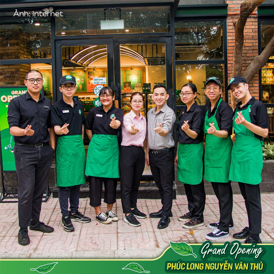 Đồng phục Phúc Long đóng vai trò quan trọng trong việc tạo dấu ấn thương hiệu ở tâm trí khách hàng