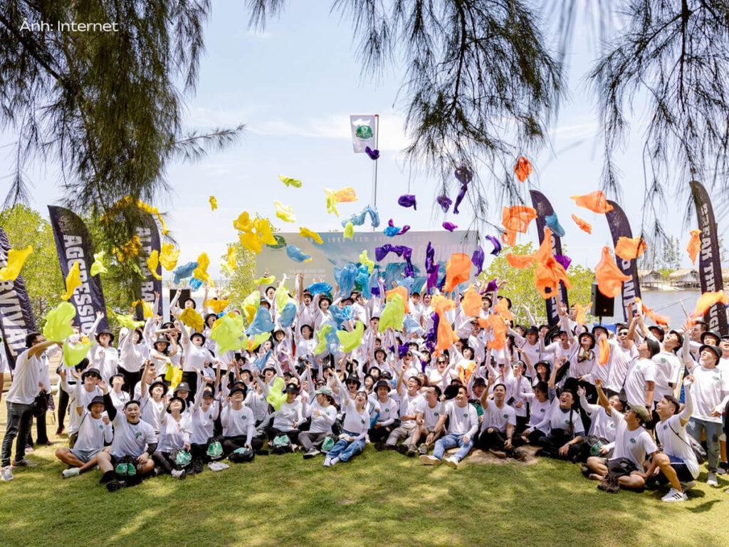 Bạn cần quan tâm và lựa chọn size áo thật kỹ để có một bộ trang phục đẹp nhất